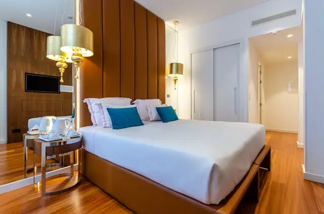home lisbon hostel for solo travelers